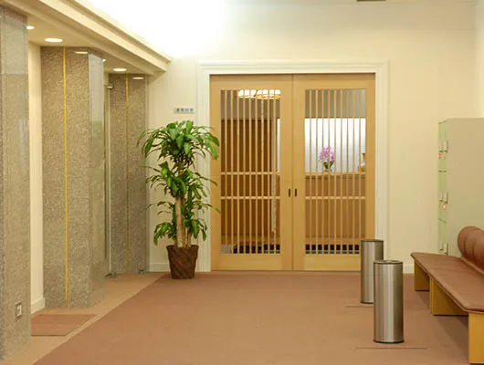 写真:大型エレベーター
