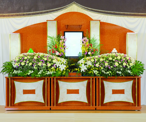写真:家族葬祭壇イメージ